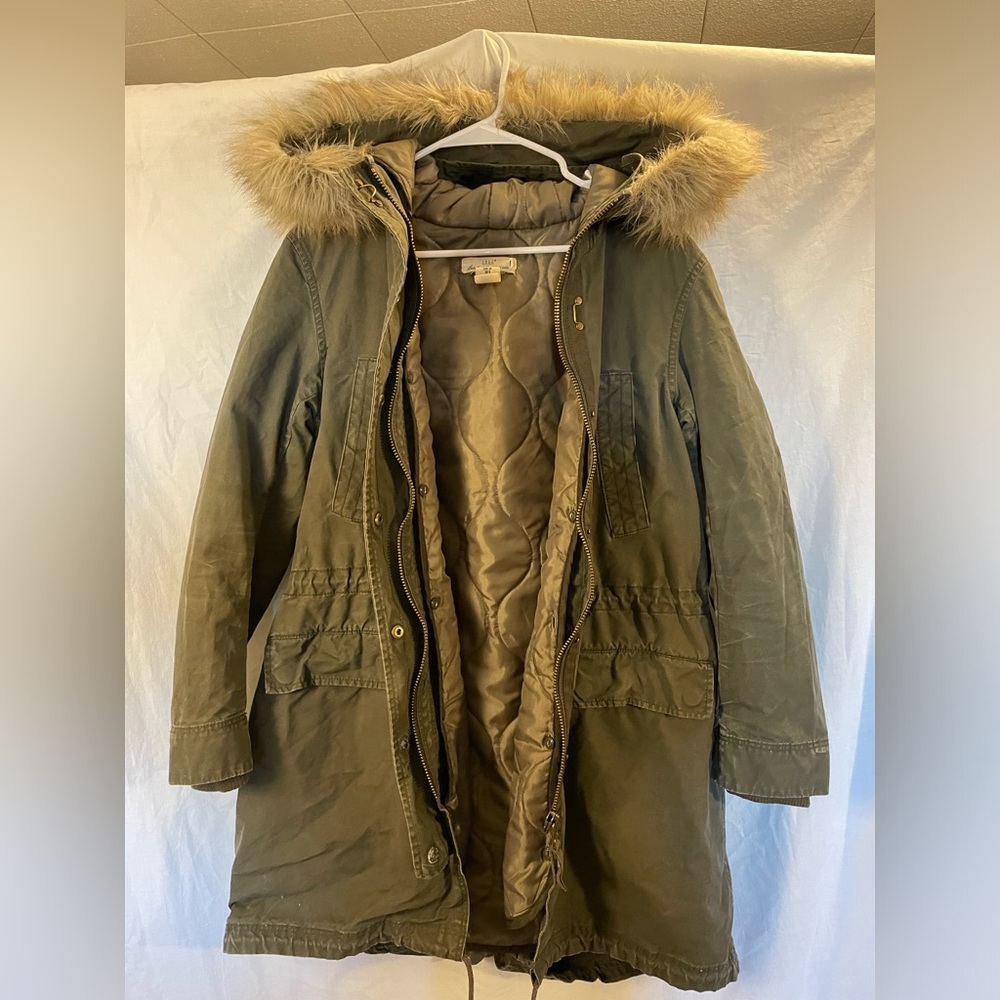 H + M Olive Green Parka Jacket with fur trimmed hood- Size 6